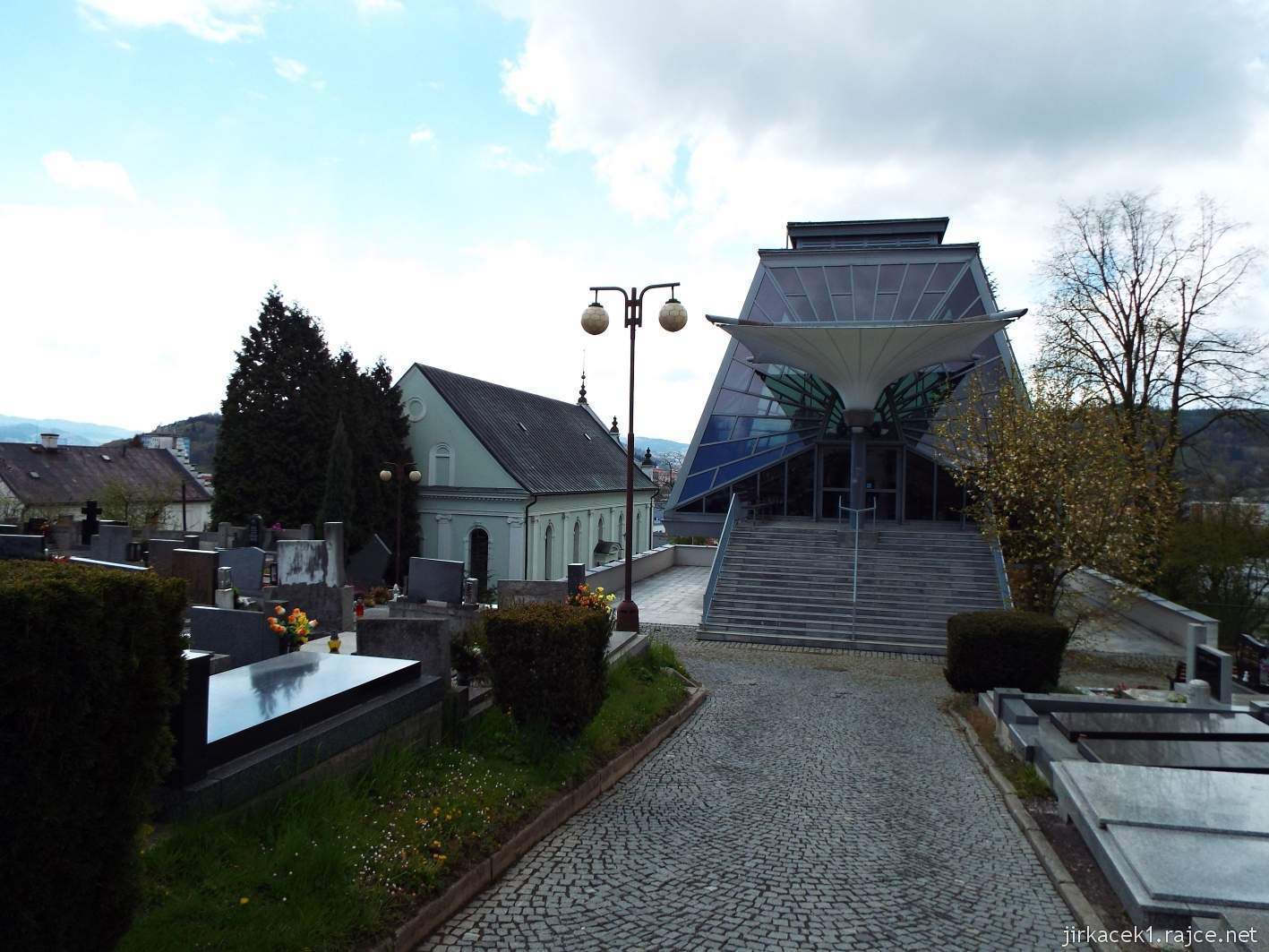Vsetín - Evangelický kostel Horního sboru - kostel a obřadní síň hřbitova