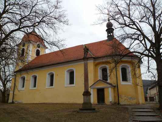 Lochovice -  (58) - Mariánský sloup u kostela sv. Ondřeje.