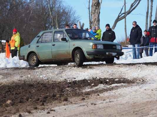 Rally show Kozákov 24.2.2019 - 2.8 1/2000 s 200 OLYMPUS M.40-150mm F2.8 95.00 mm 95.00 mm 
Keywords: sport