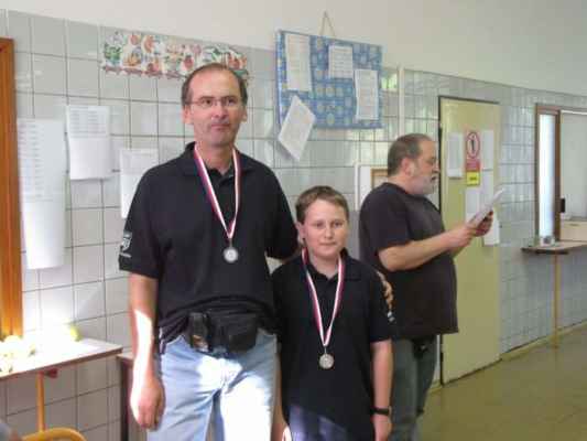 Řevnické dvojice (Řevnice, 23. 5. 2009) - Já a Petr Havelka jsme vyhráli stříbro za mladší profíky
Petr má tak druhou medaili v životě, tu první jen dostal a je naní "Havelka je Bůh"